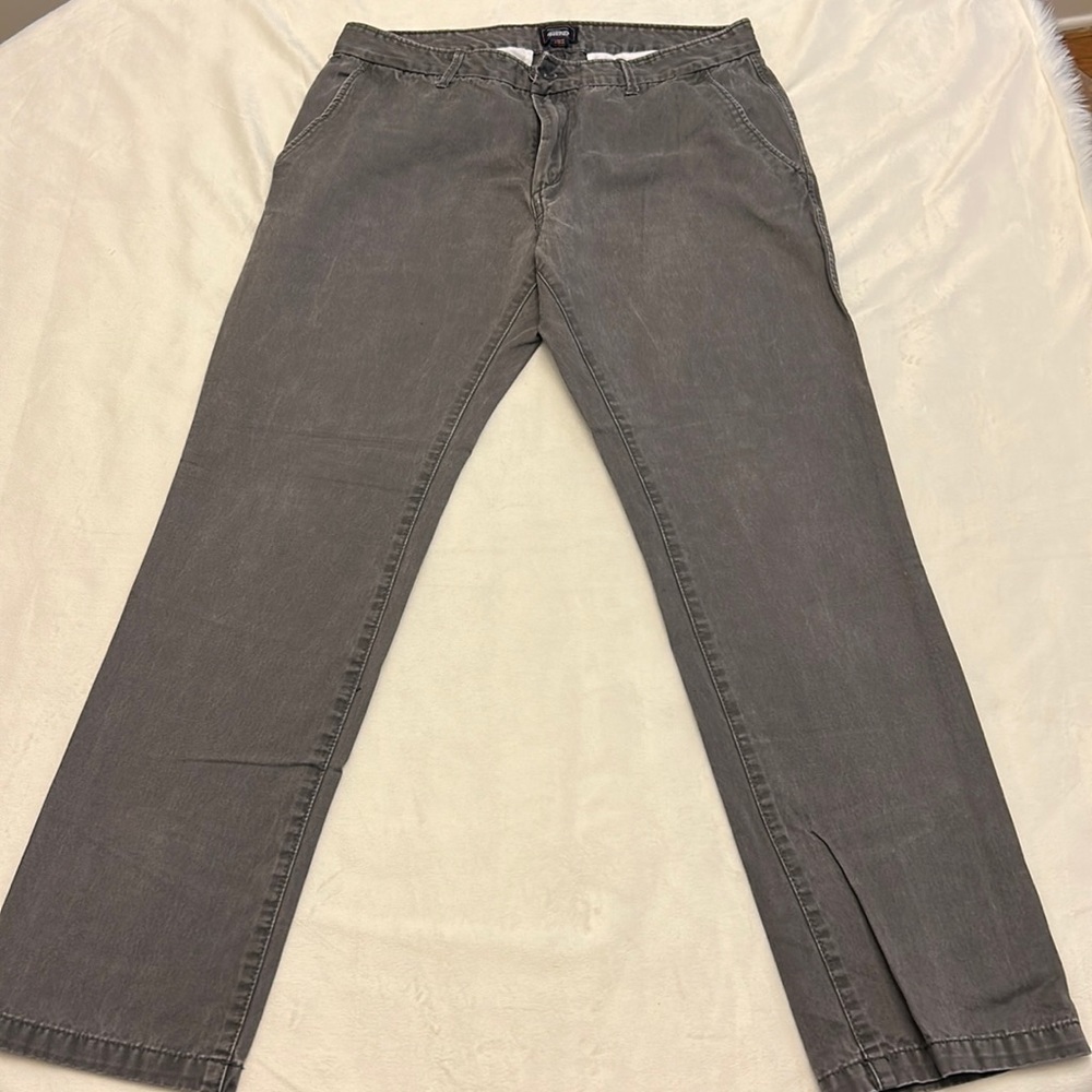 Men’s Gap Lived In Taper Khakis, 33x32
